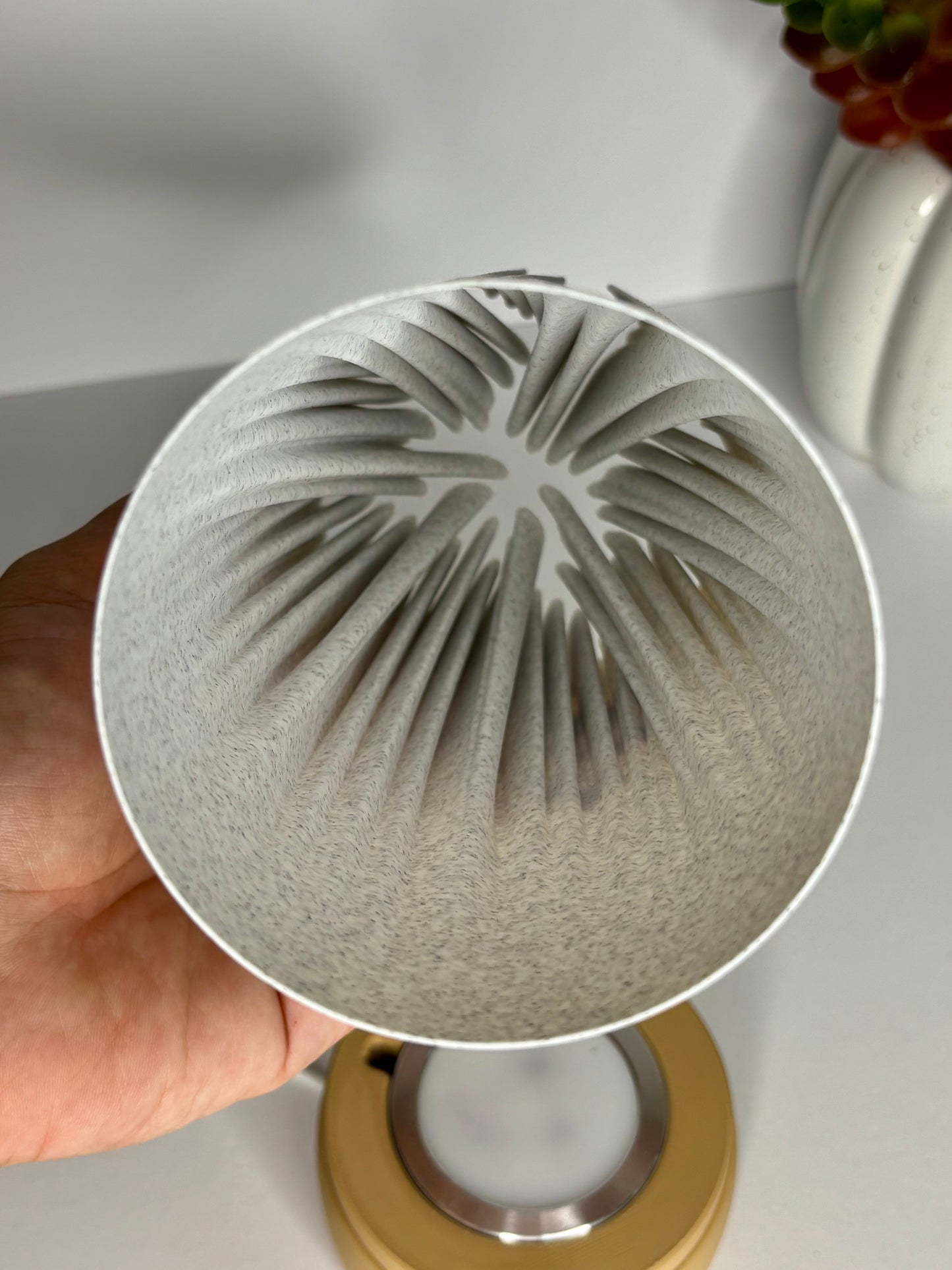 Luma Glow Lamp – 3D Printed Decorative Lamp