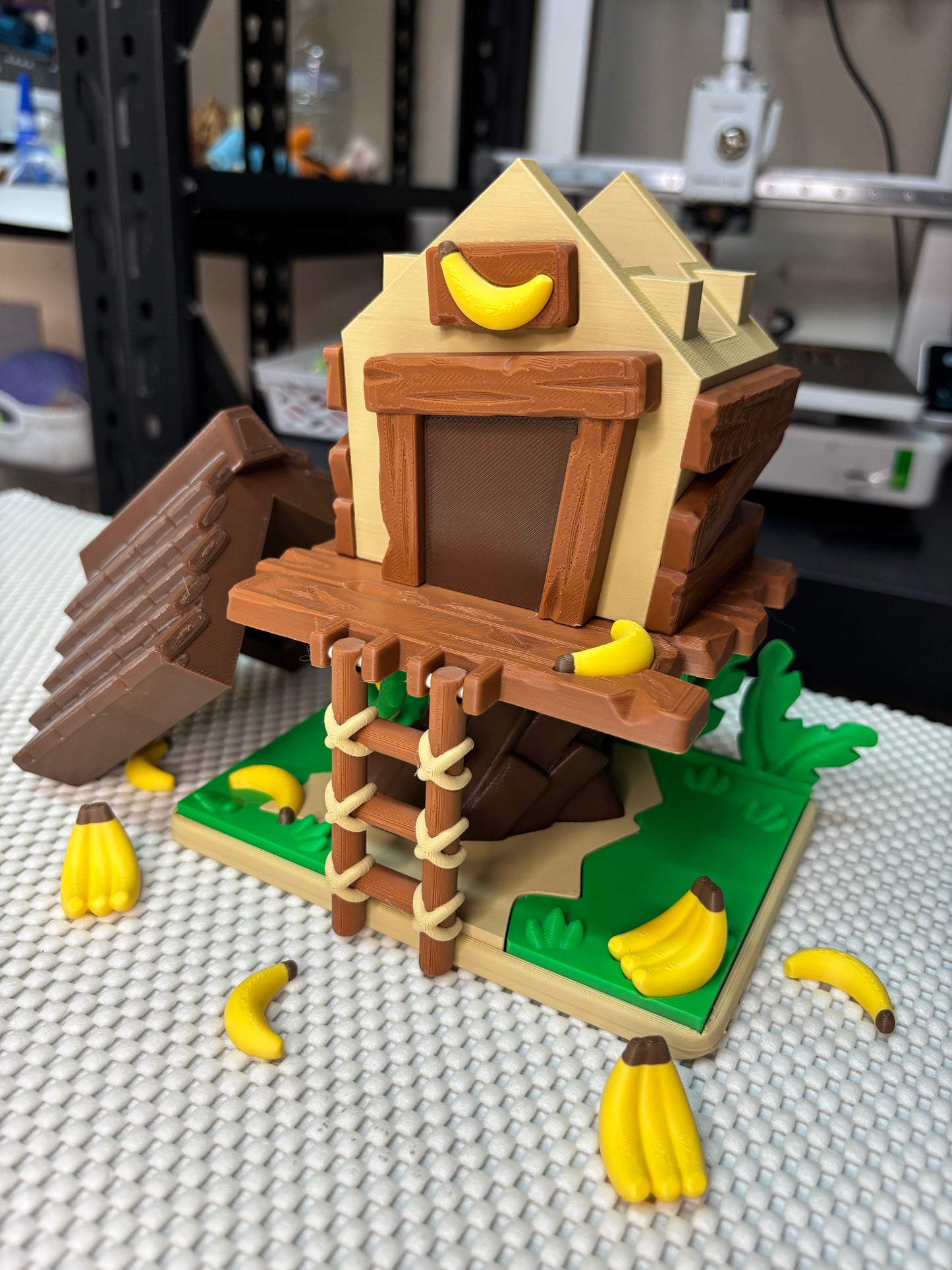 Monkey Tree House Play Set