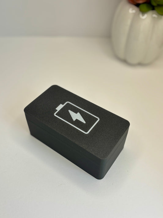 Battery Box – Compact Case for AA and AAA Battery Storage