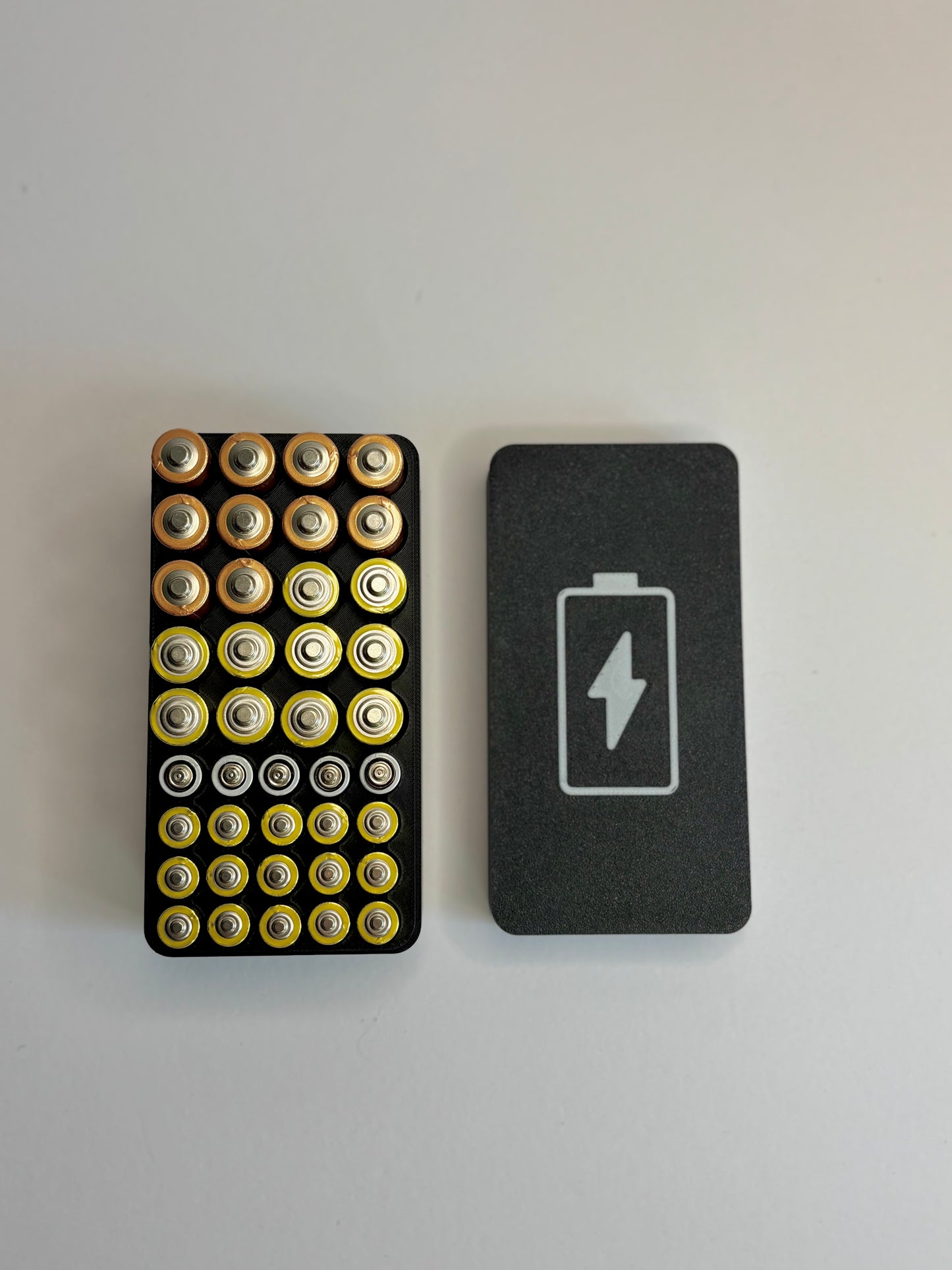 Battery Box – Compact Case for AA and AAA Battery Storage