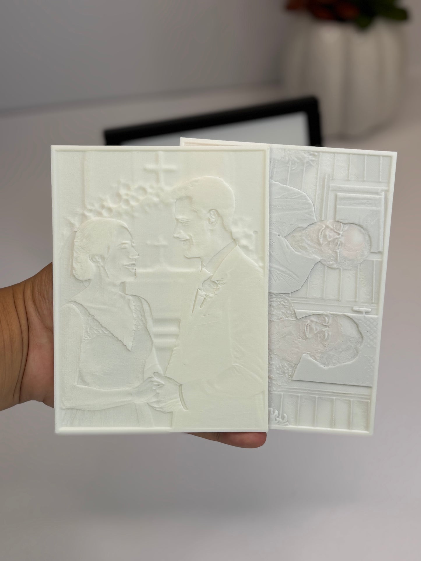 Custom Lithophane Light – Personalized 3D Photo Lamp