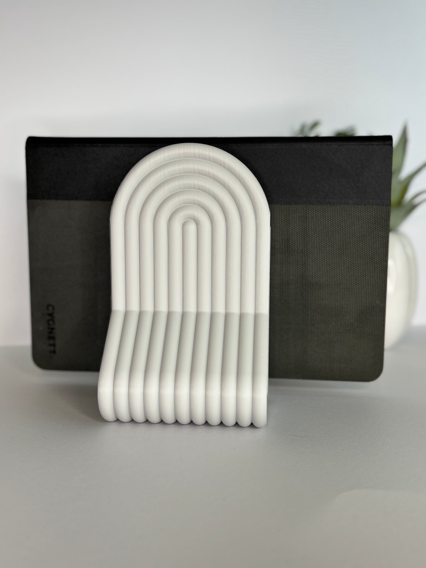 Solace Laptop / Books Holder