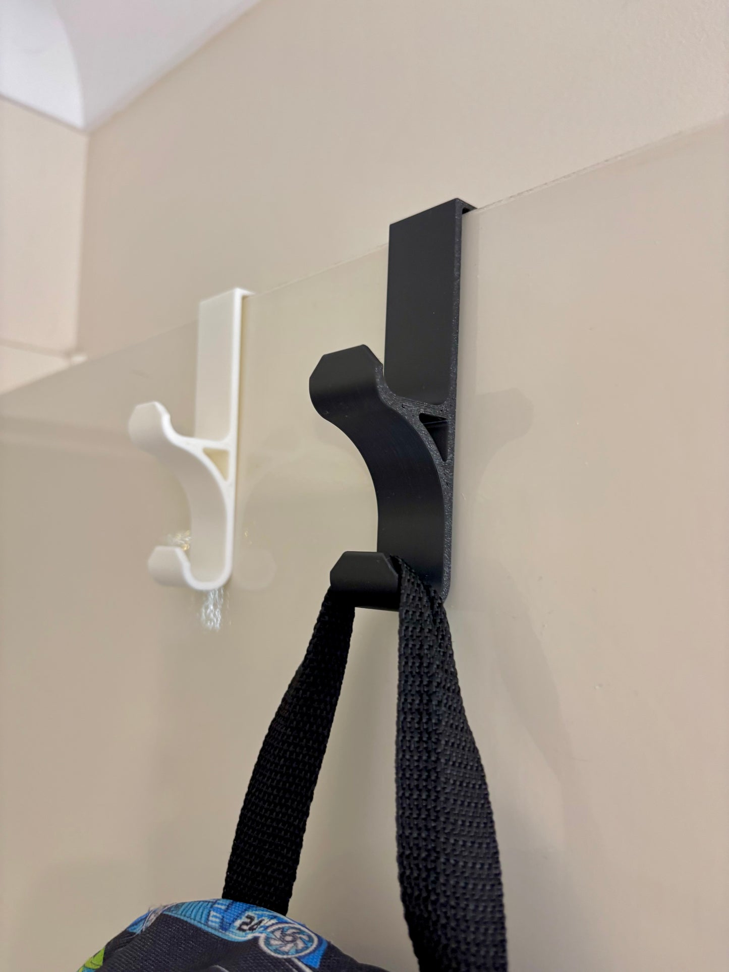 DoorHook Compact – Multi-Purpose Door Hook