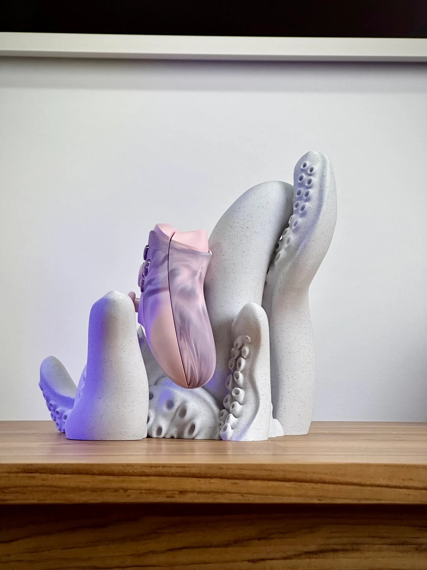 Tentacle Controller Stand