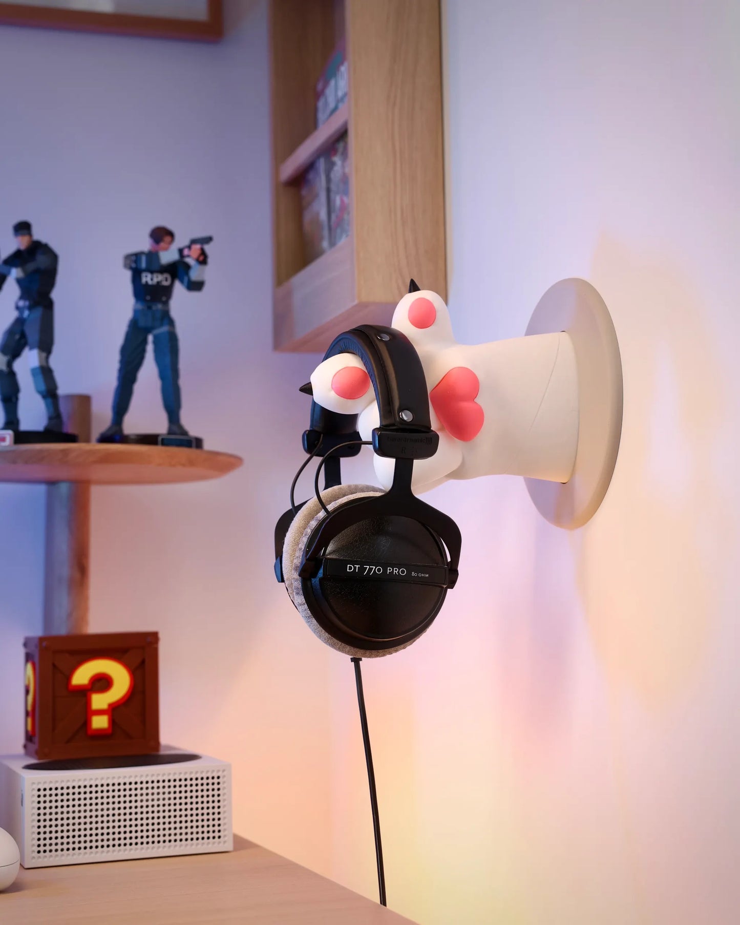 🐾 Cat Paw Headphones Wall holder