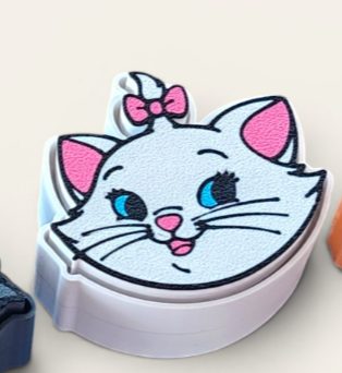 Cat Marrie